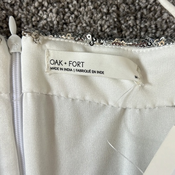 Brand new Oak + Fort silver sequin dress. Size M - Picture 3 of 8